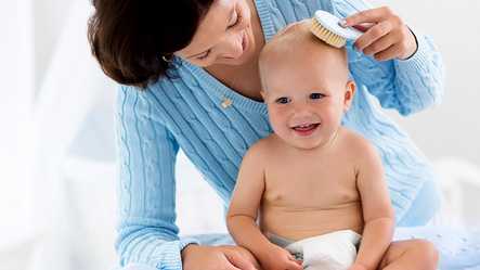 Bebeğin Kafa Derisinde Oluşan Konak Nasıl Temizlenmeli?