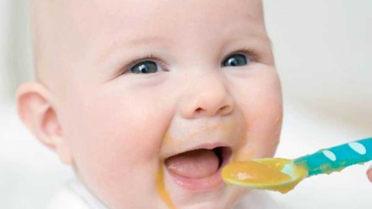 Bebeğinizin Severek İçeceği Besleyici ve Lezzetli 11 Çorba Tarifi