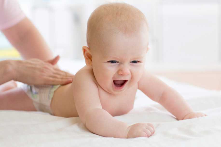 Kolik Olan Bebeğinizi Rahatlatmanın 10 Yolu