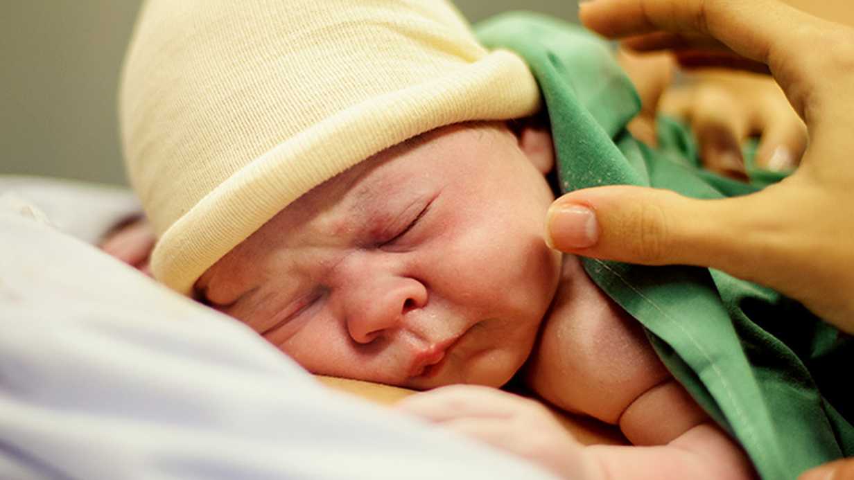 Yenidoğan Bebeklerde Sık Karşılaşılan Durumlar