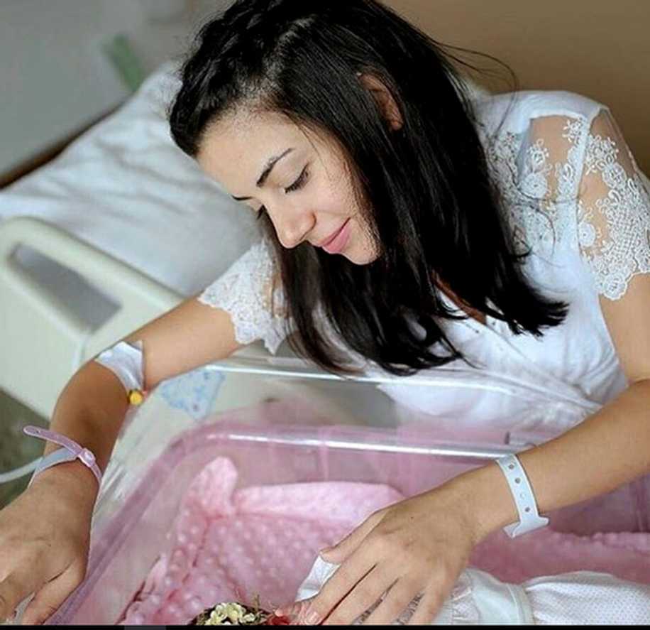 Kısmetse Olur Evinin İlk Bebeği Dünyaya Gözlerini Açtı