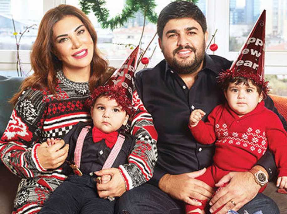 Ebru Yaşar İkizleri ile Objektif Karşısına Geçti
