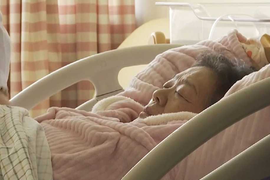 Dünyanın Gündeminde: 67 Yaşında Doğal Yolla Hamile Kalan Çinli Kadın!