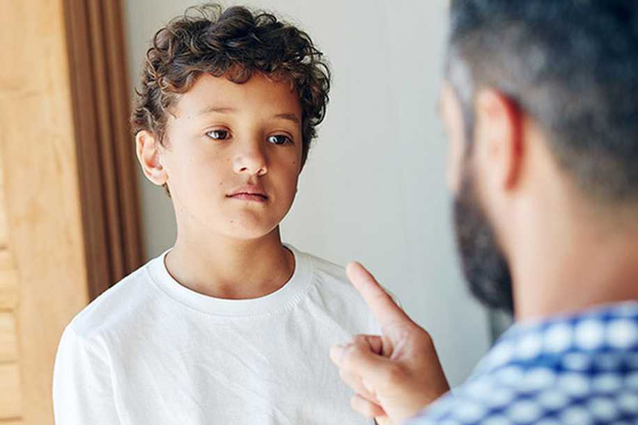 Ebeveynler İçin Yalan Söyleyen Çocuklarla Doğru İletişim Kurma Rehberi