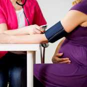 Hamileliğin Hangi Haftalarında Hangi Testler Yapılır?  