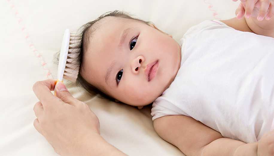 Bebeğin Kafa Derisinde Oluşan Konak Nasıl Temizlenmeli?