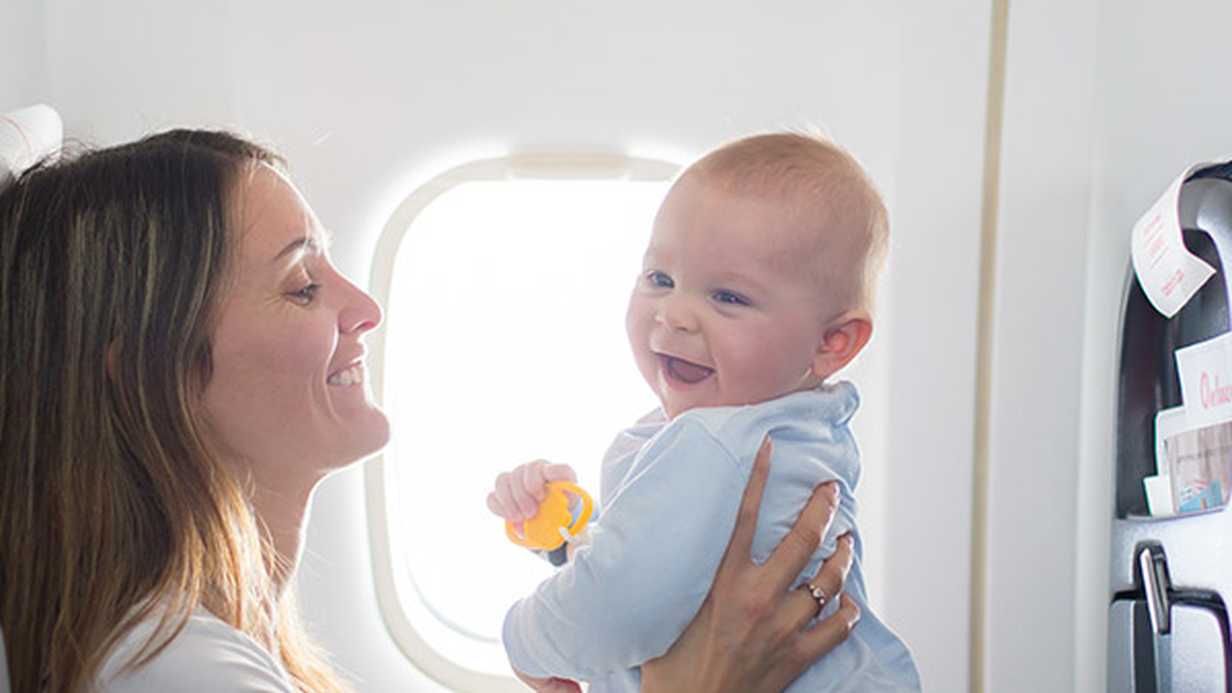 İster Uçakla, İster Otobüsle: Bebeğinizle Çıkacağınız Seyahati Sorunsuz Geçirmenizi Sağlayacak 7 İpucu!