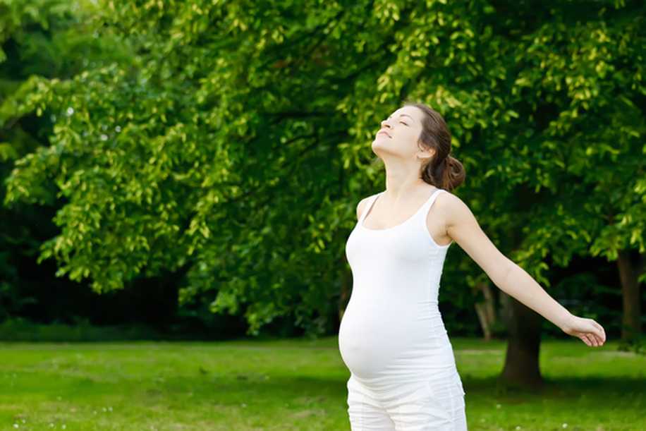 Rahat Bir Hamilelik ve Doğum Sürecinin En Doğal Yolu: Nefes Egzersizleri