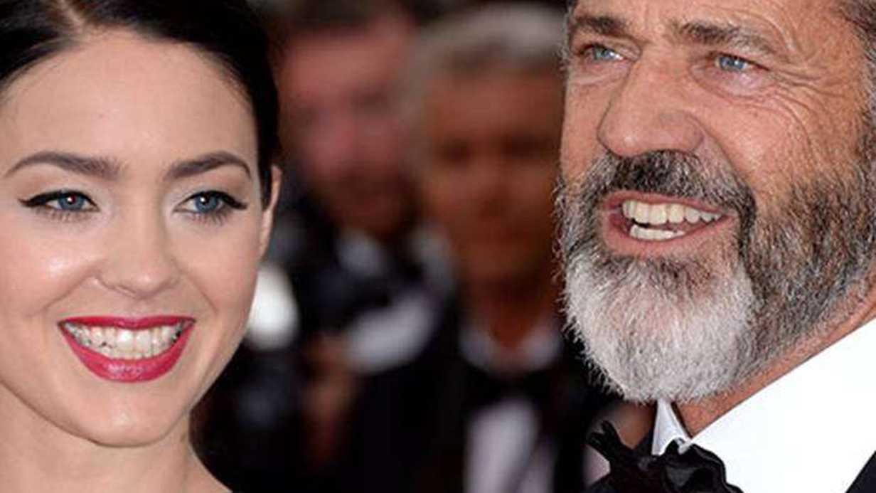 Dünyaca Ünlü Aktör Mel Gibson Baba Oldu
