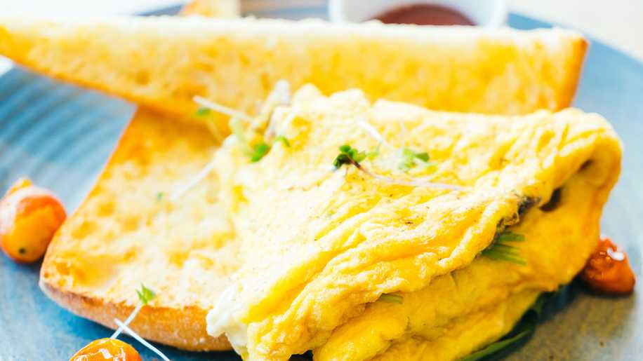 Bebekler İçin Beyaz Peynirli Omlet Tarifi