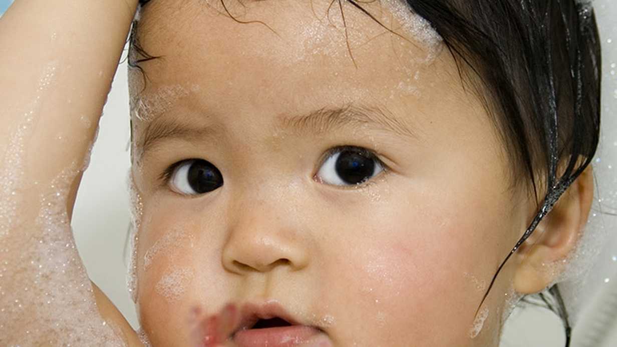 El Ayak Ağız Hastalığı Olan Bebeklere ve Çocuklara Banyo Yaptırılır mı?