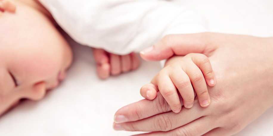 Yenidoğan Bebeklerde İshal Tedavisi ve Evde Bakım Önerileri