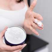 Kozmetiklerin Çoğunda Var! Hamilelikte Uzak Durulması Gereken 7 Kimyasal Madde