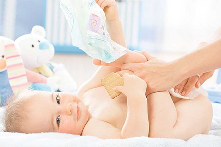 Bebekler İçin Islak Mendil Kullanmak Güvenli mi?