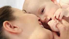 Bebek ile Anne Arasındaki Duygusal Bağ Nasıl Güçlendirilir?