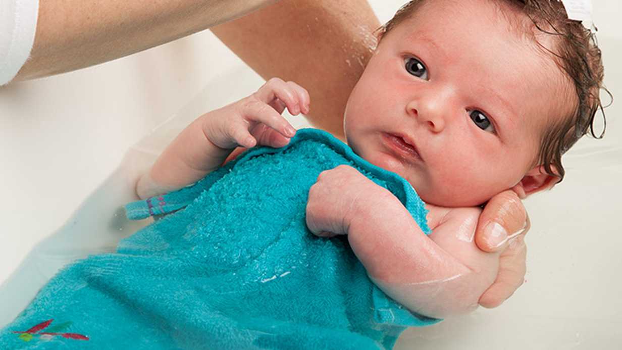 Yenidoğan Bebeğiniz İçin Banyo Önerileri