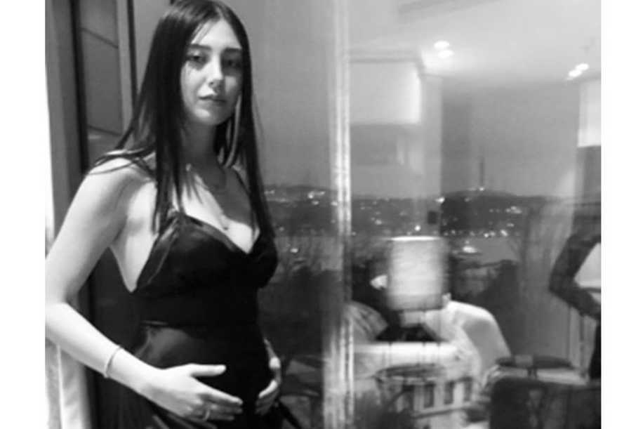 6 Aylık Hamile Olan Özlem Ada Şahin’in Şaşırtan Fotoğrafları