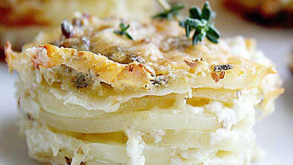 Hafif Bir Lezzet: Fırında Sütlü Patates Tarifi