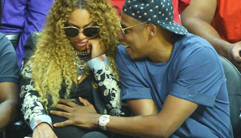 Beyonce İkizlere Hamile Olduğundan Beri Kıyafetleriyle İlgili Konuşuluyor