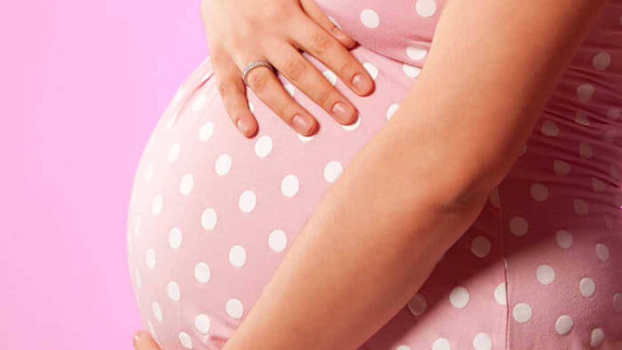 Hamilelik Sürecinde Sıklıkla Karşılaşılan 4 Cilt Problemi