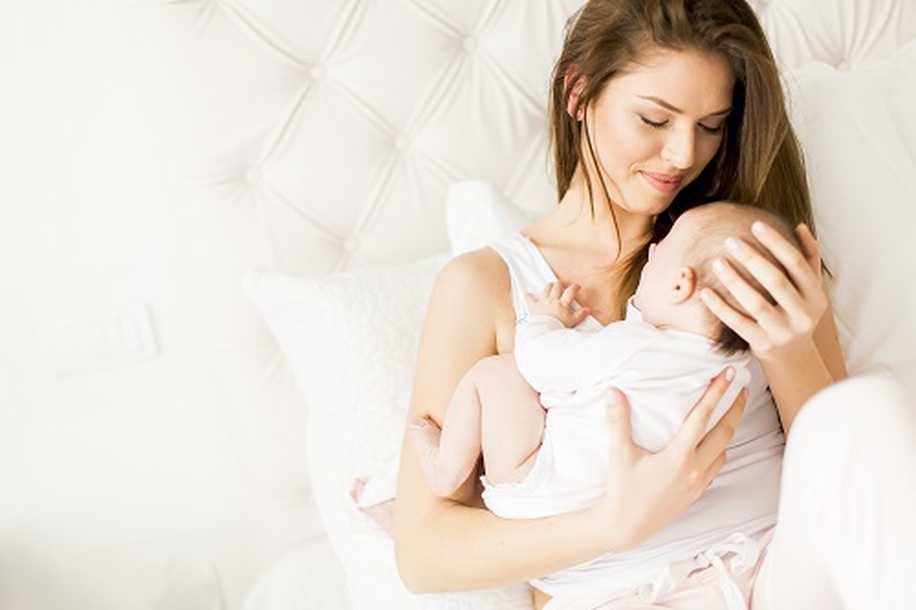 Bebek ile Anne Arasındaki Duygusal Bağ Nasıl Güçlendirilir?
