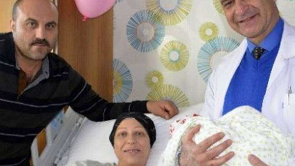 İzmirli Çiftin 14 Yıllık Bebek Hasreti Son Buldu